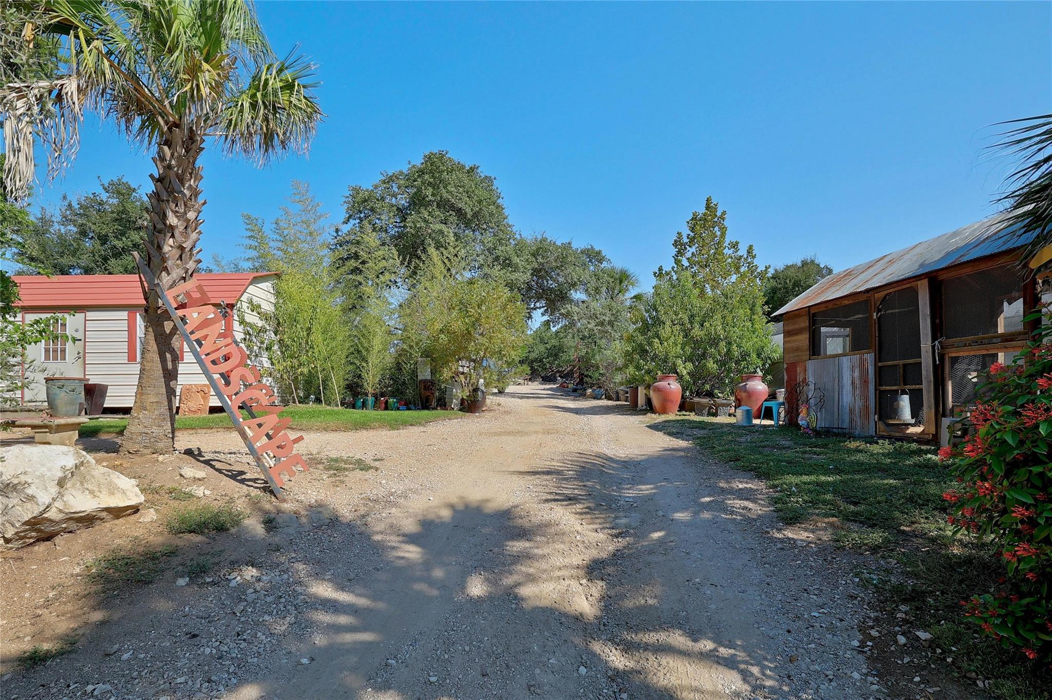 Image 25 of 31 For 9114 290 W Highway