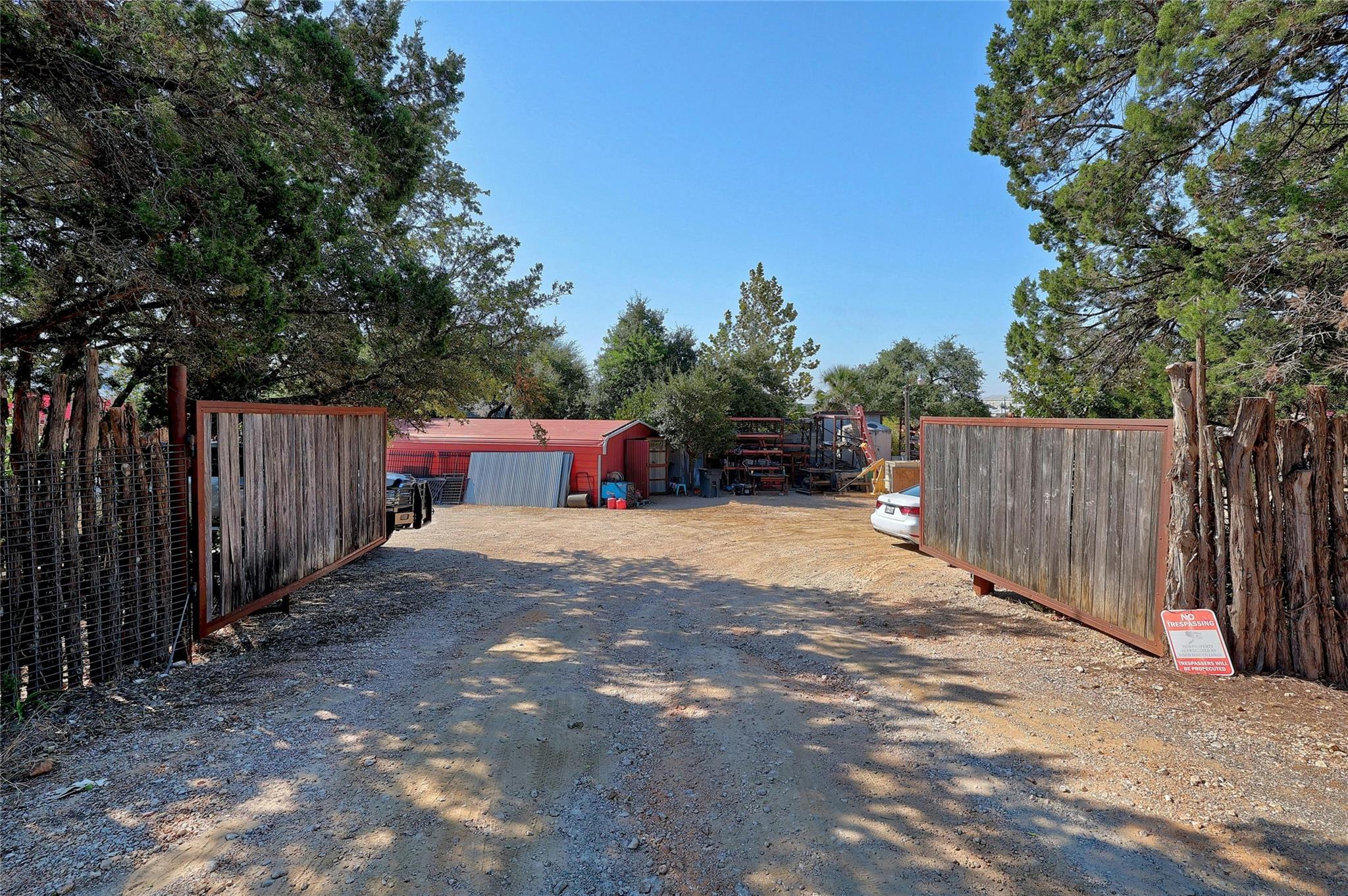 Image 5 of 31 For 9114 290 W Highway