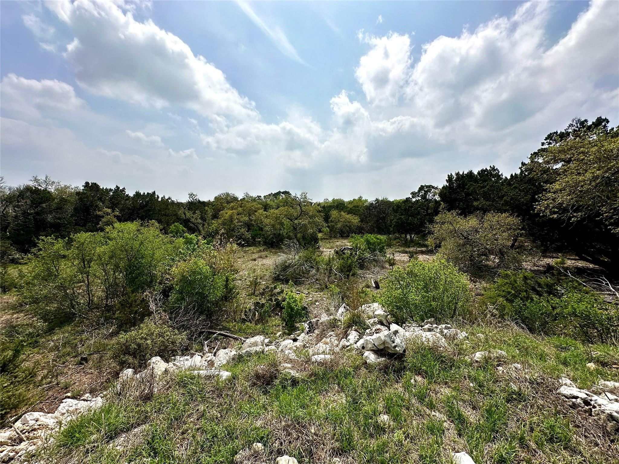 Image 12 of 24 For 5721 Comal Vis