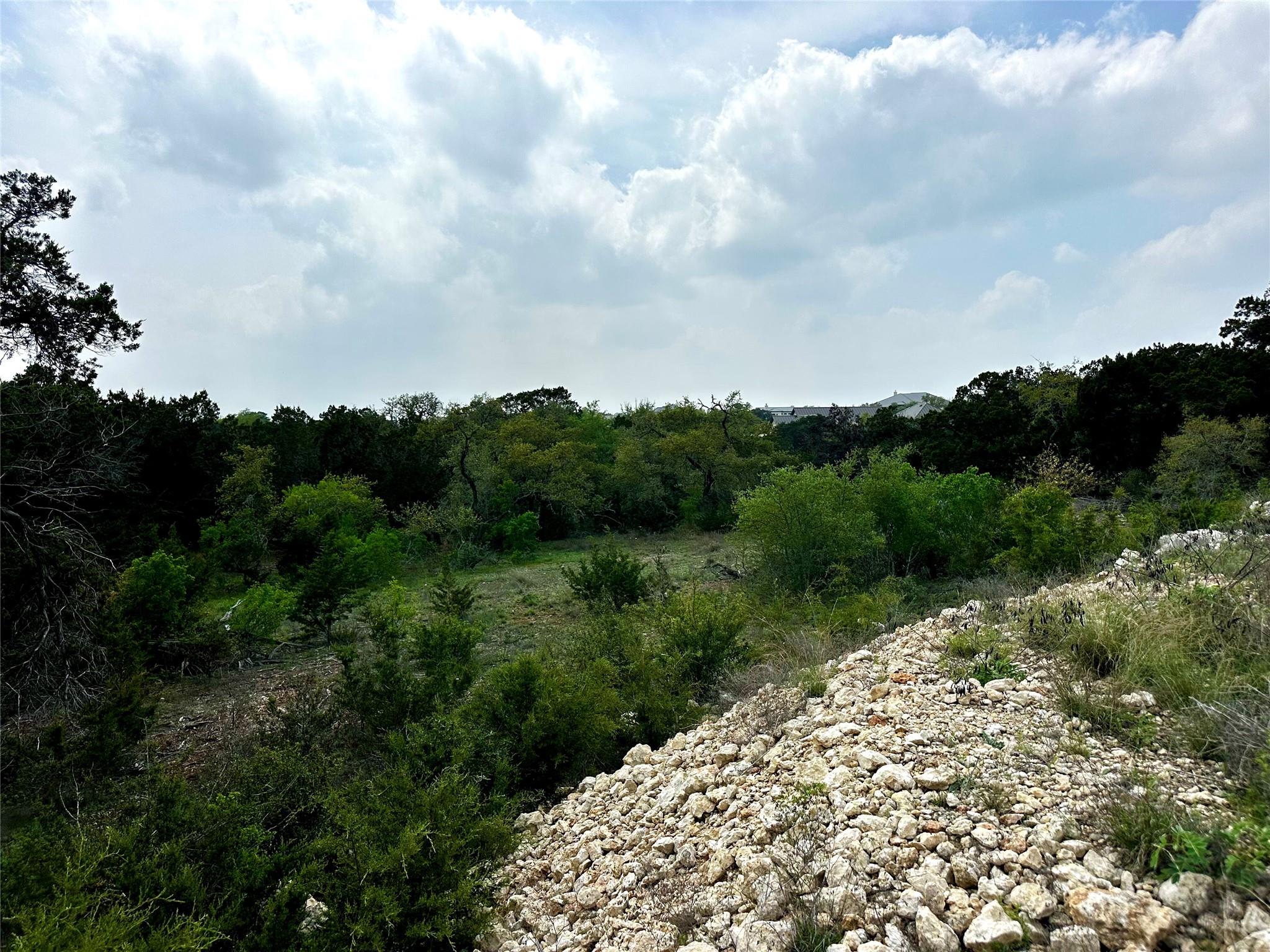 Image 14 of 24 For 5721 Comal Vis