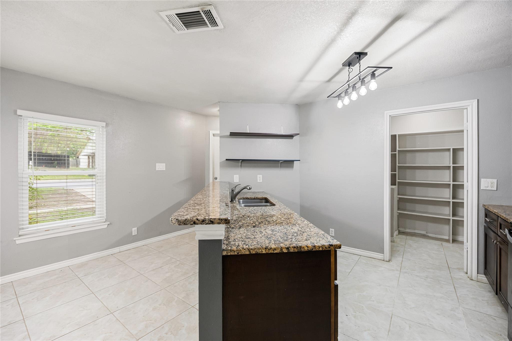 Image 13 of 38 For 9735 Fortune Ridge Dr