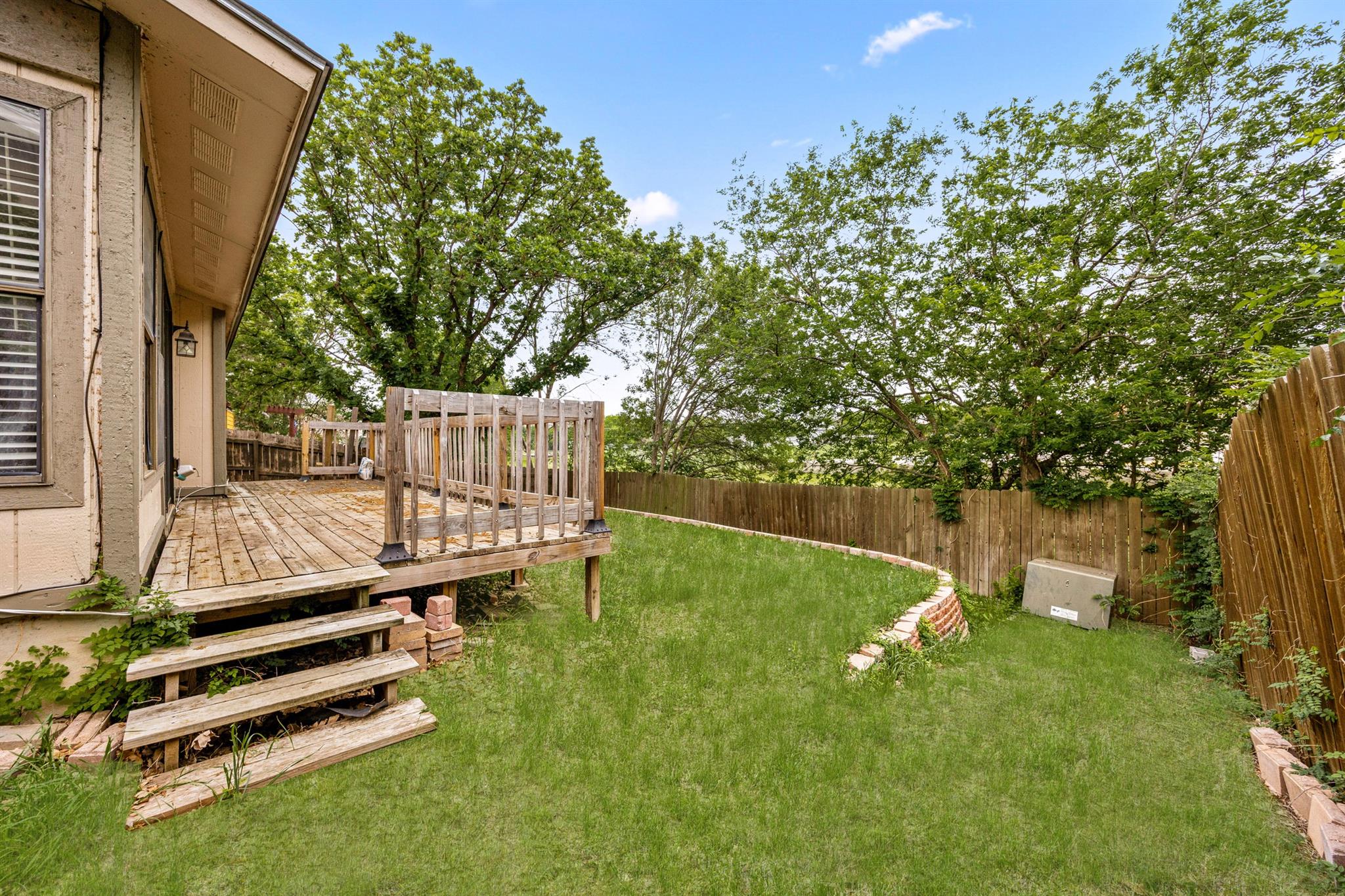 Image 34 of 38 For 9735 Fortune Ridge Dr