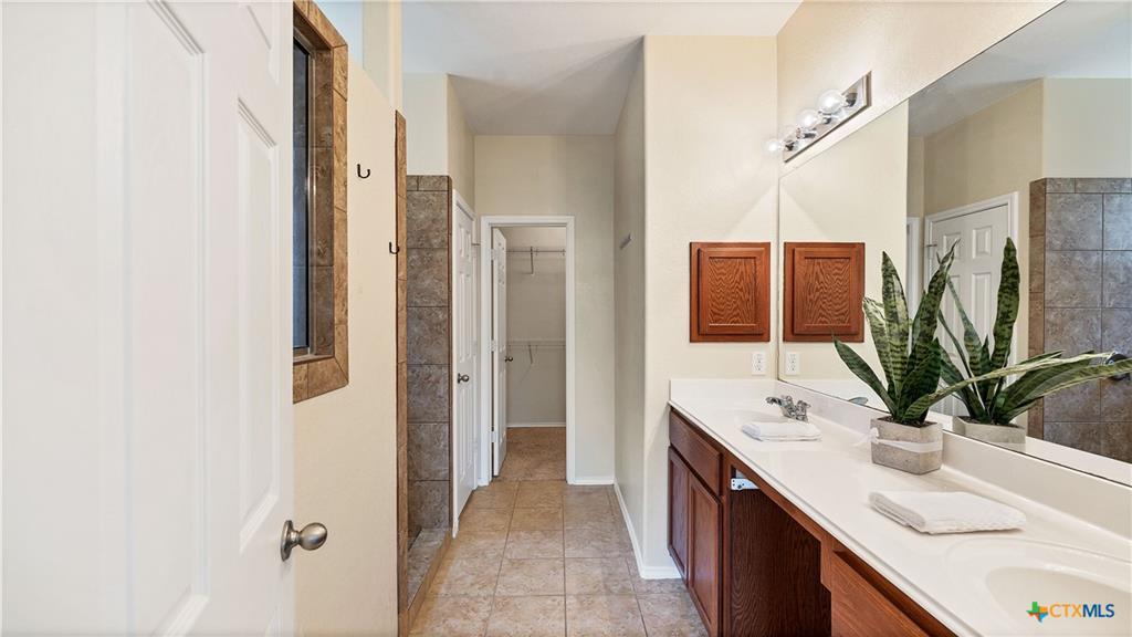 Image 22 of 33 For 2063 Western Pecan