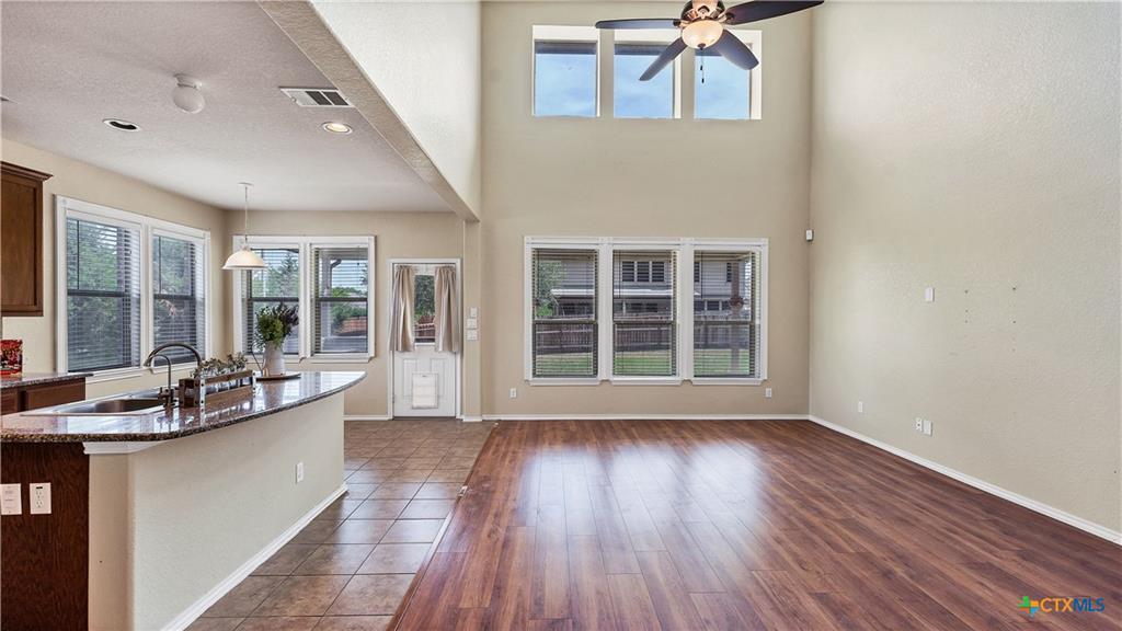 Image 4 of 33 For 2063 Western Pecan