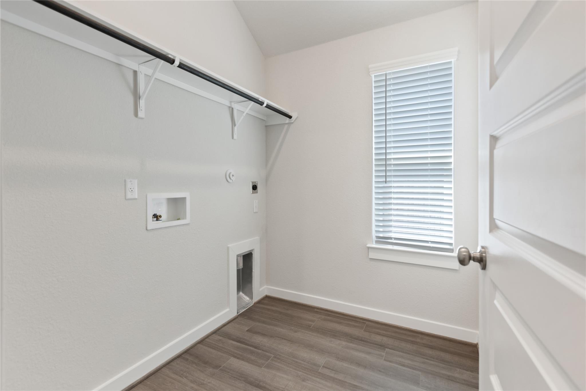 Image 12 of 32 For 2258 Hoja Ave