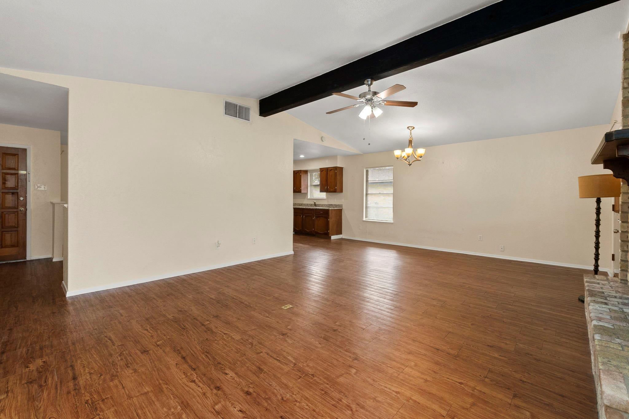 Image 12 of 30 For 1329 Poppy Ln