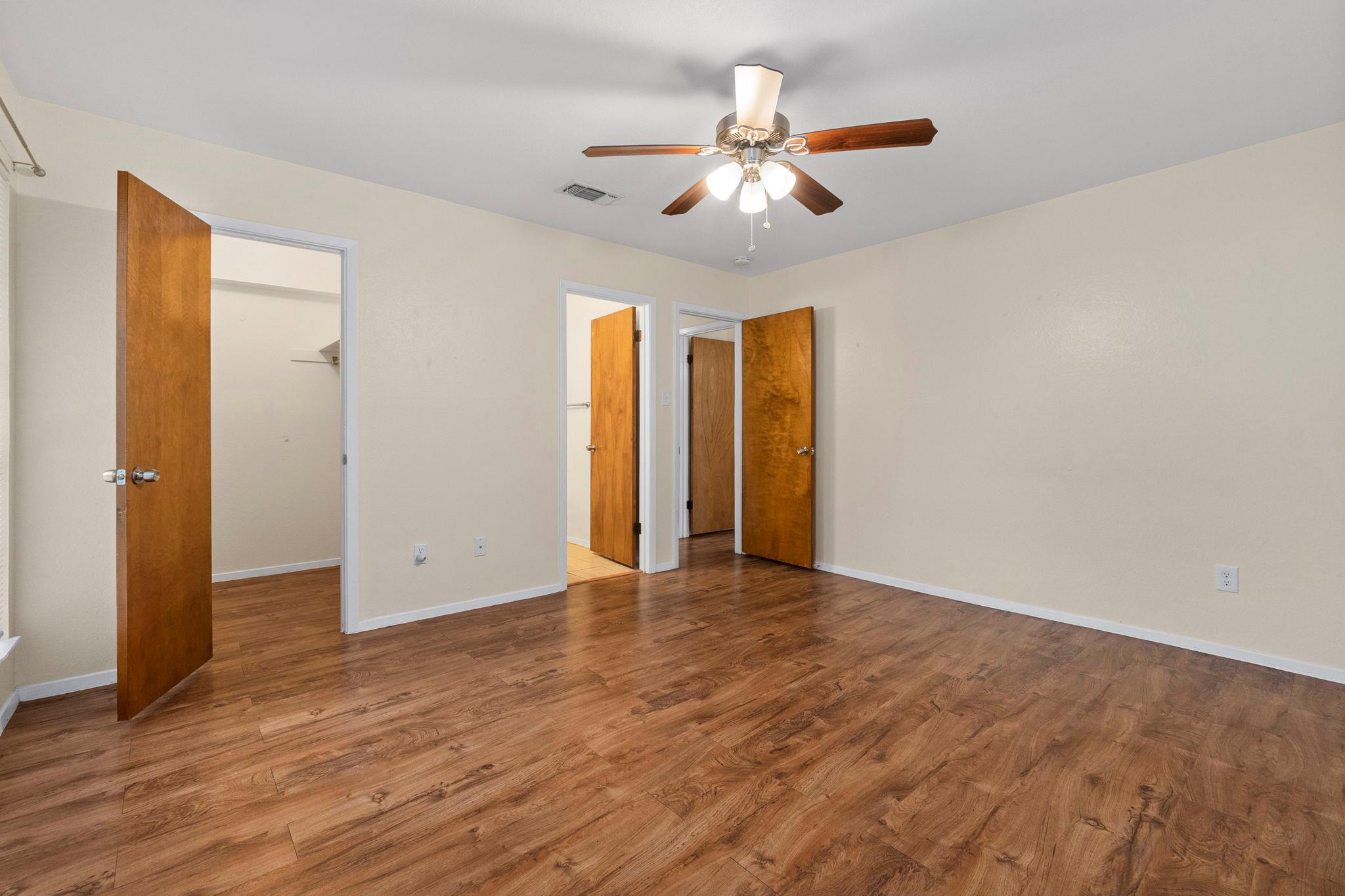 Image 22 of 30 For 1329 Poppy Ln