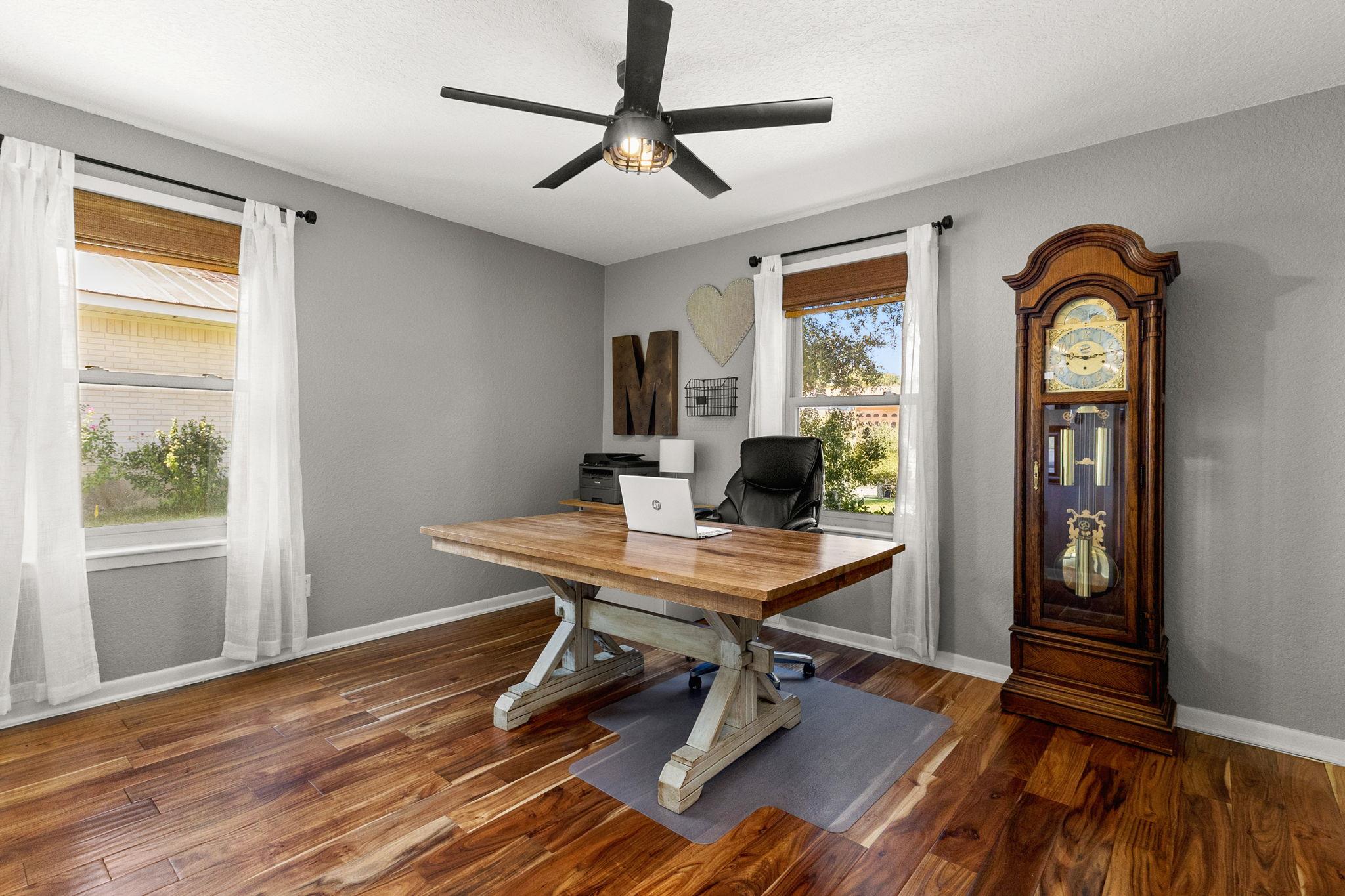 Image 18 of 35 For 1115 Gardenia Dr