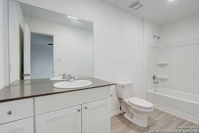 Image 28 of 32 For 10707 Margarita Loop