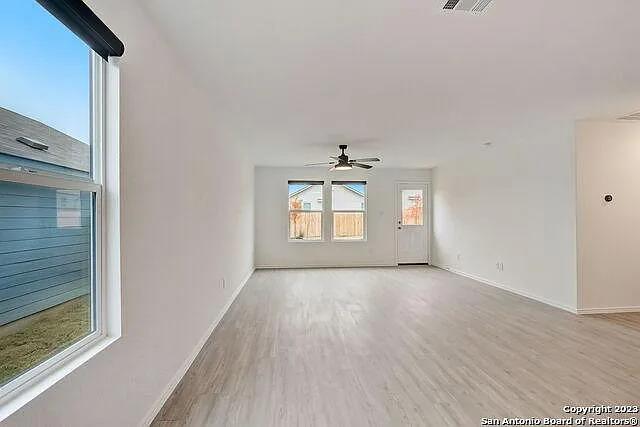 Image 3 of 32 For 10707 Margarita Loop