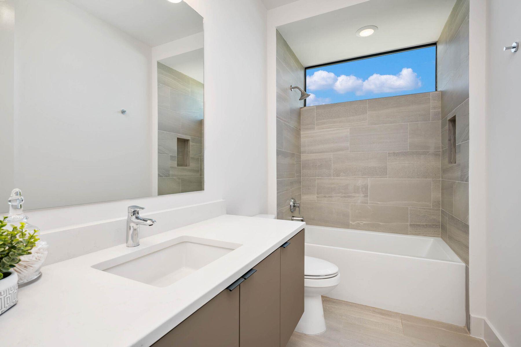 Image 35 of 40 For 211 Wellesley Hill Hl