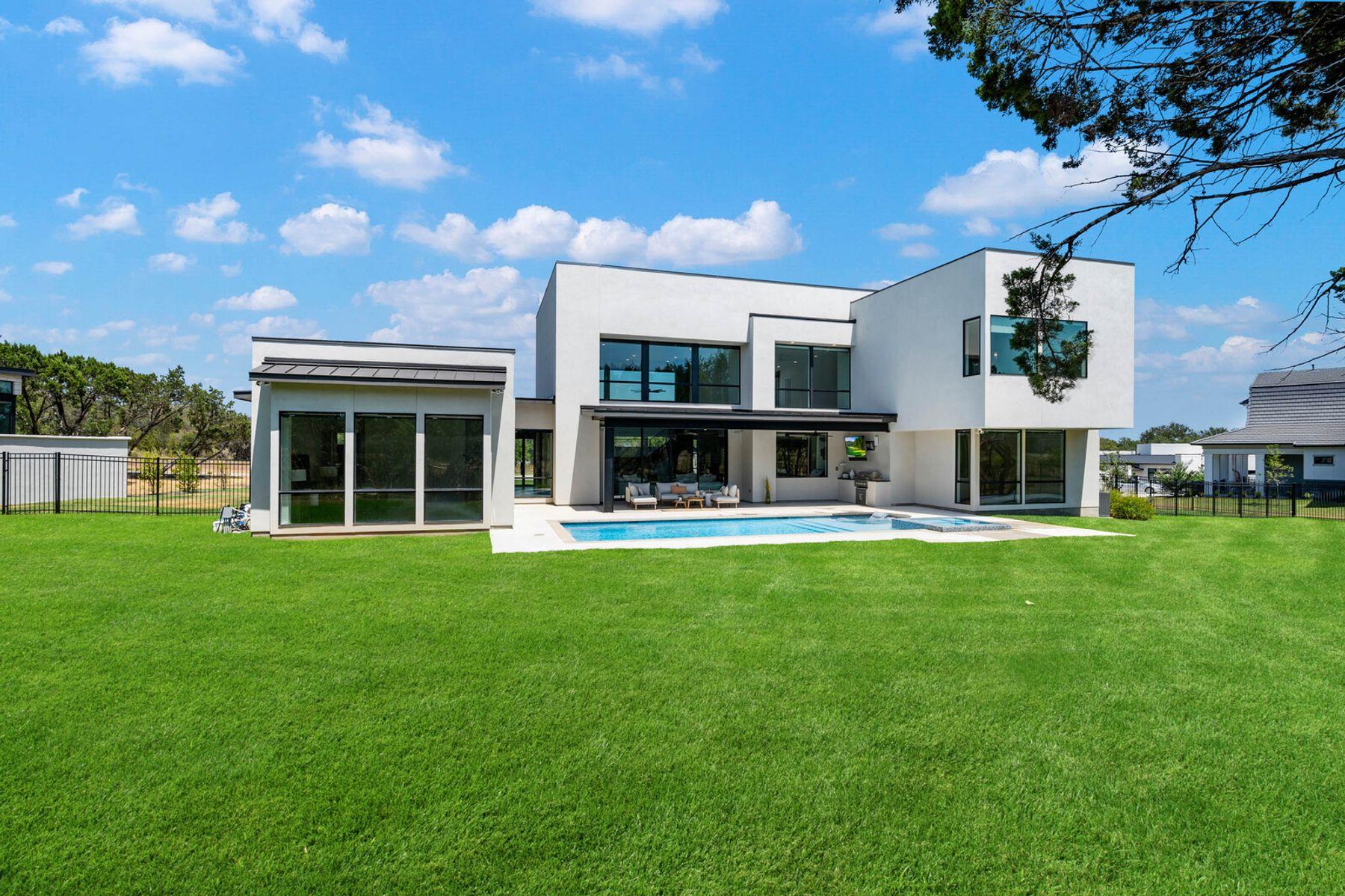 Image 39 of 40 For 211 Wellesley Hill Hl