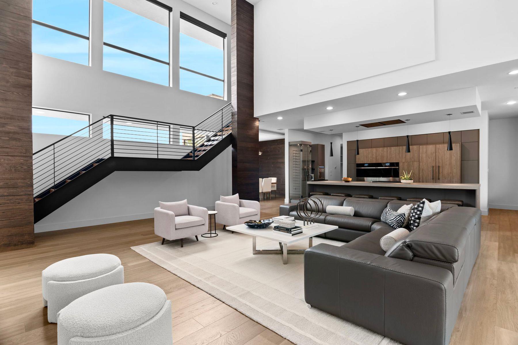 Image 5 of 40 For 211 Wellesley Hill Hl