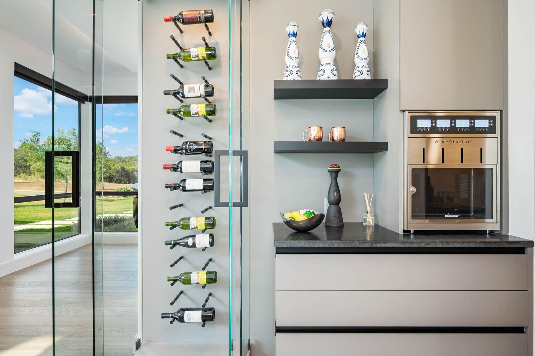 Image 8 of 40 For 211 Wellesley Hill Hl