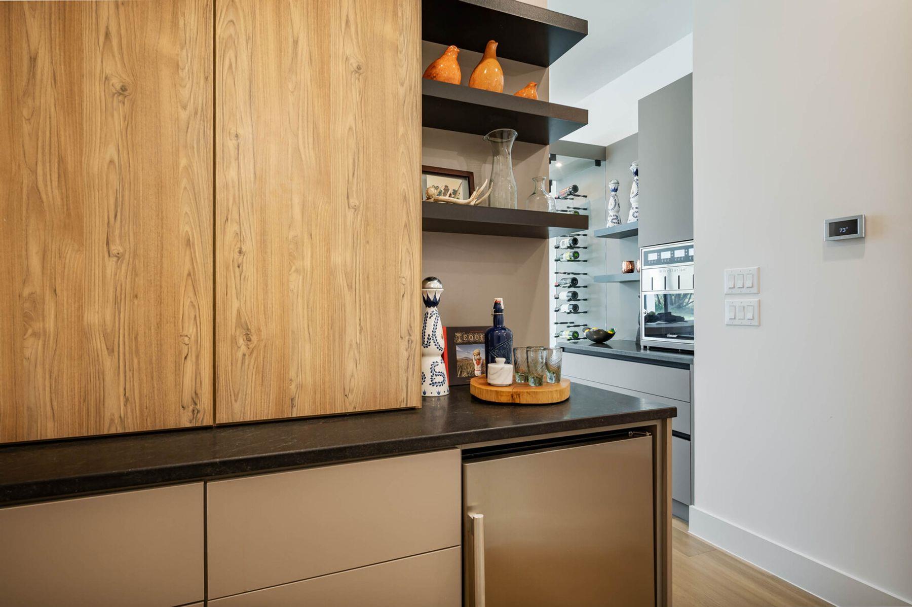 Image 9 of 40 For 211 Wellesley Hill Hl