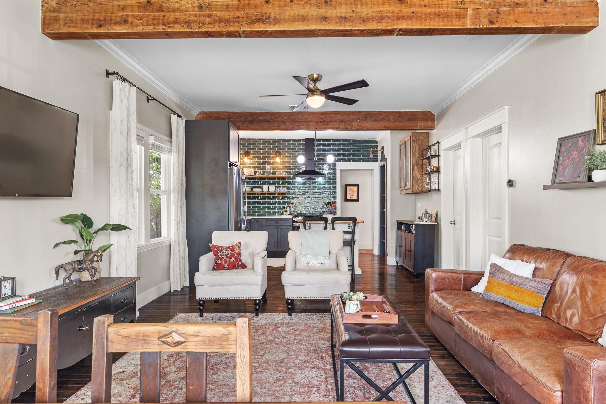 Image 9 of 35 For 519 Ashby Pl