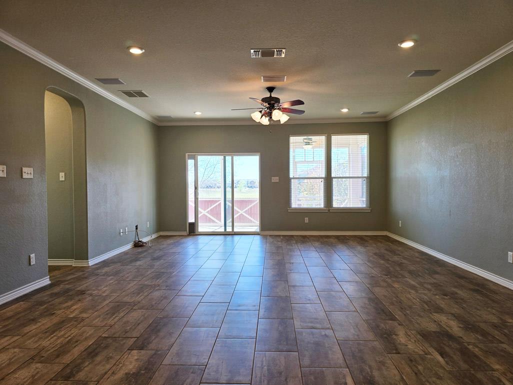 Image 10 of 35 For 660 Knoll Brk