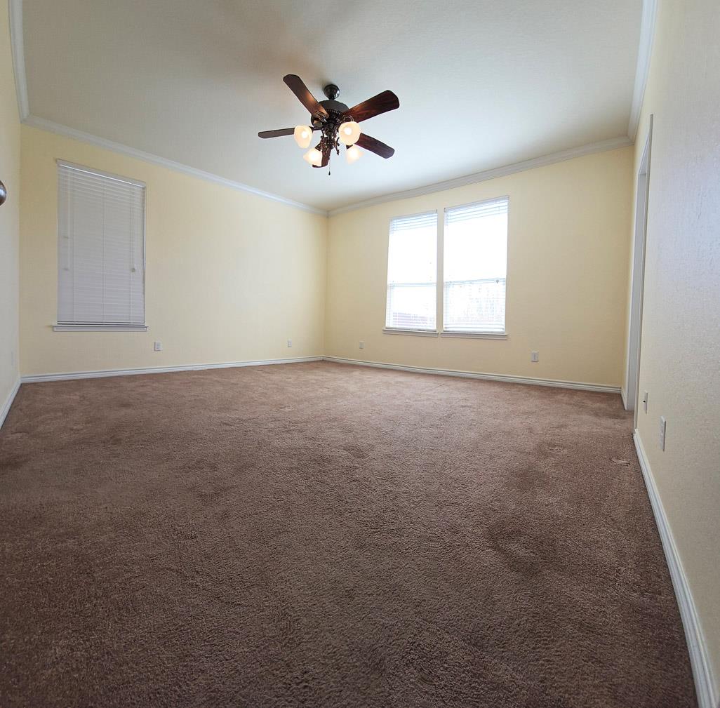 Image 14 of 35 For 660 Knoll Brk