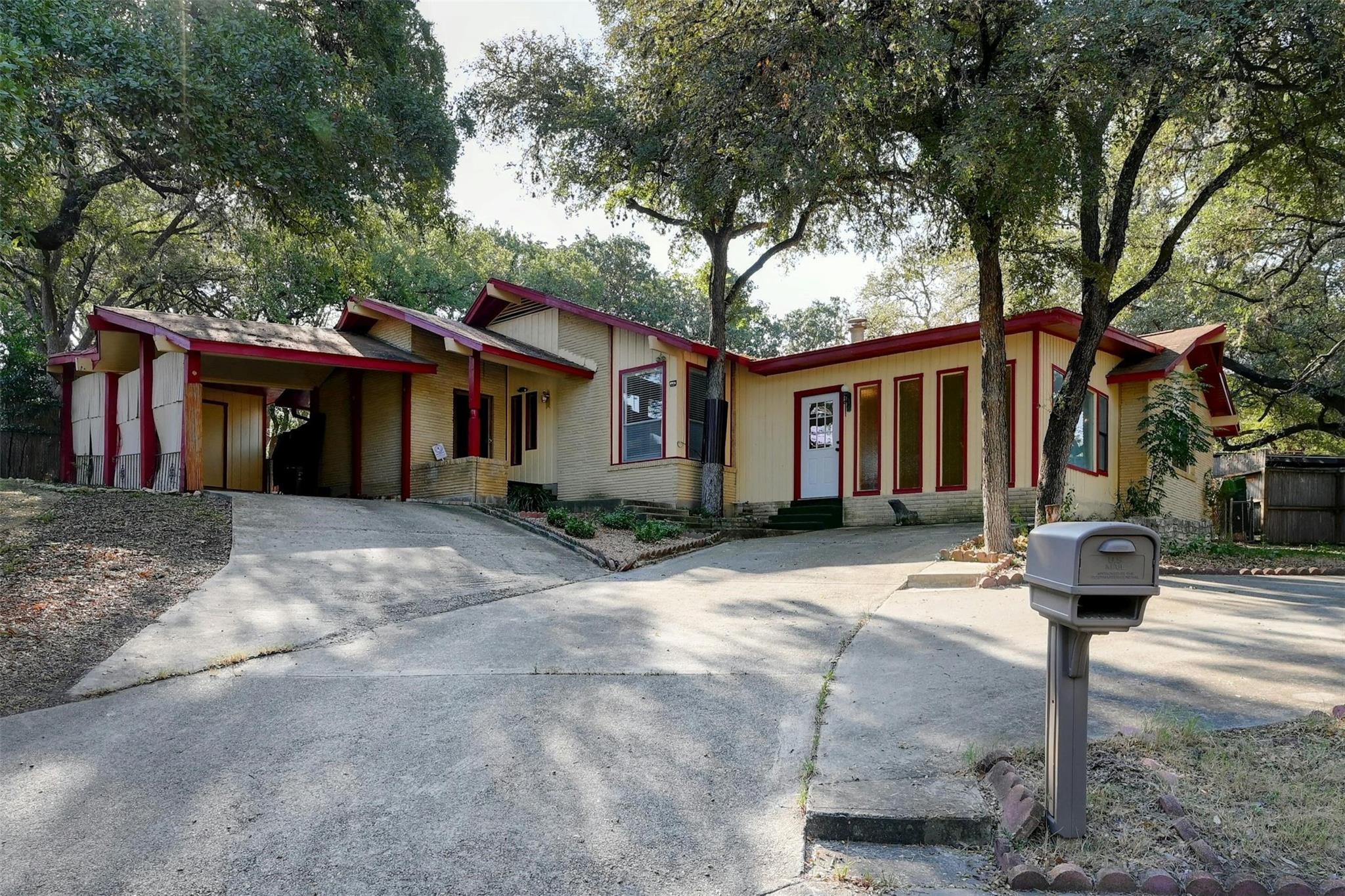 Details for 9006 Rock Cliff Rd, San Antonio, TX 78230
