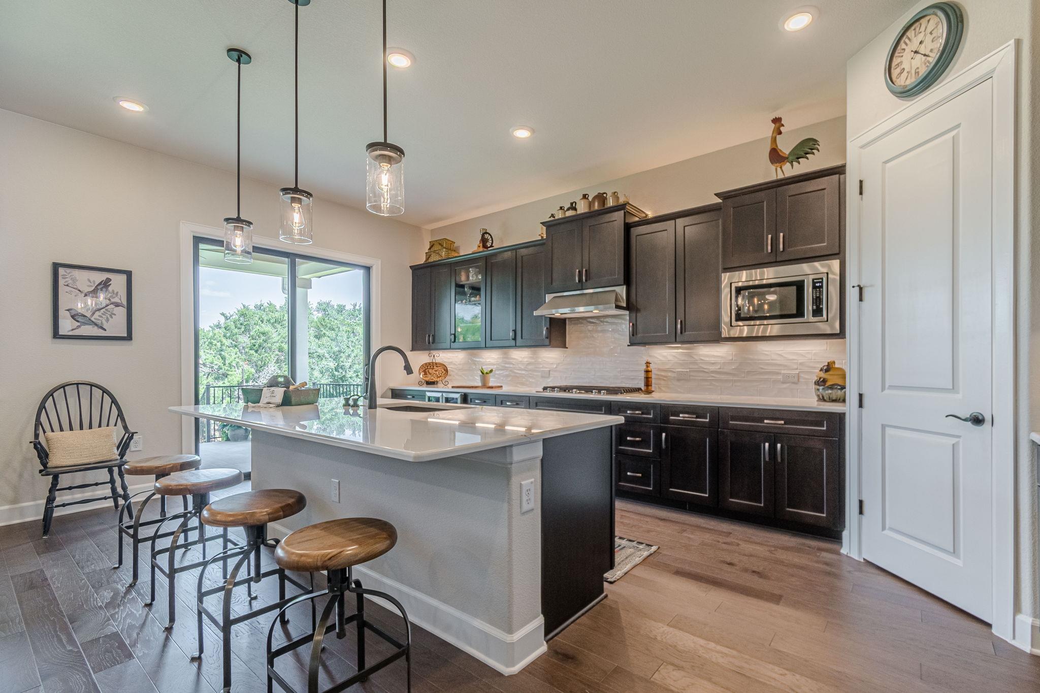 Image 14 of 40 For 302 Sprinting Peak Dr