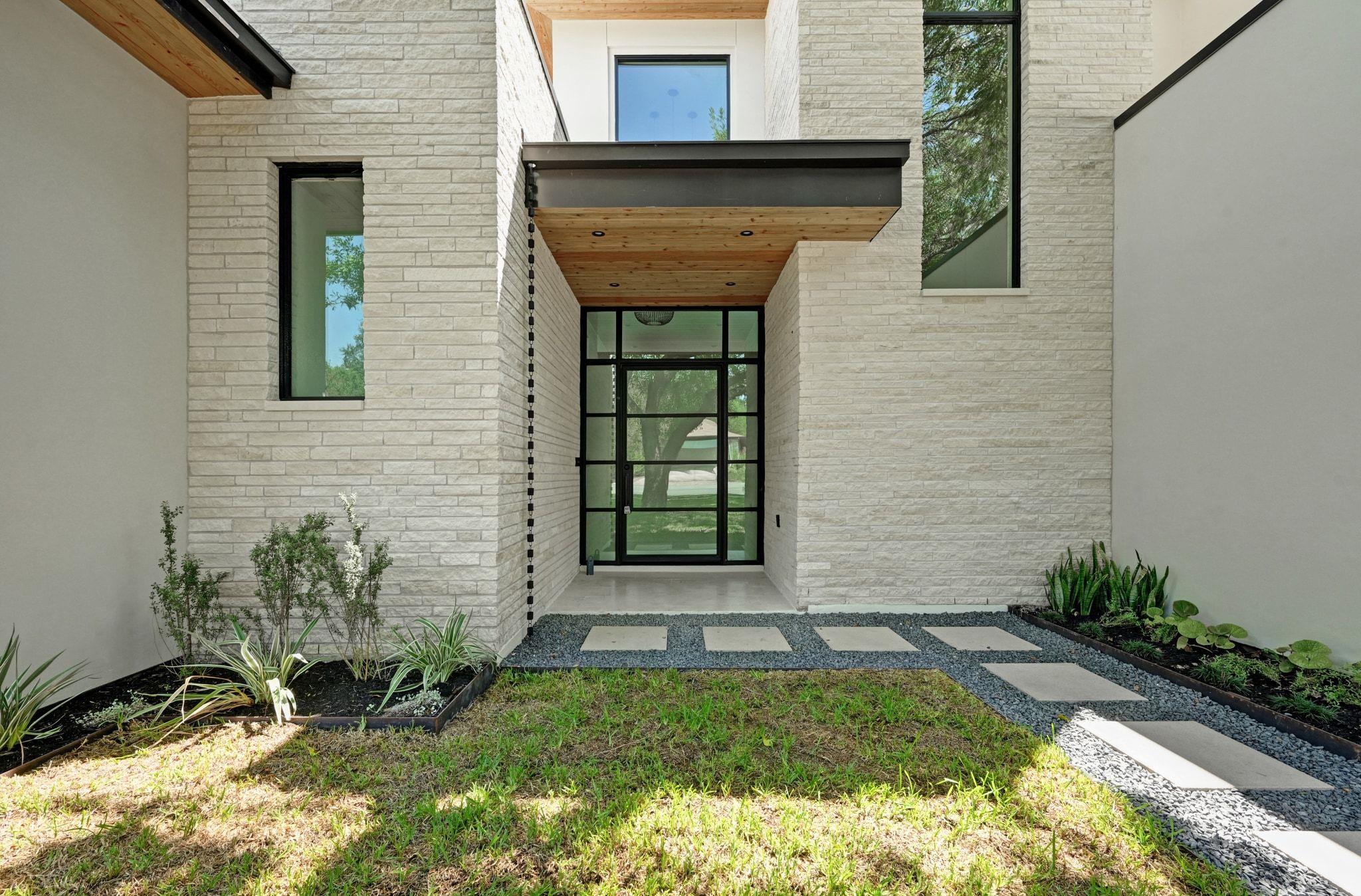 Image 2 of 40 For 1503 Barn Swallow Dr