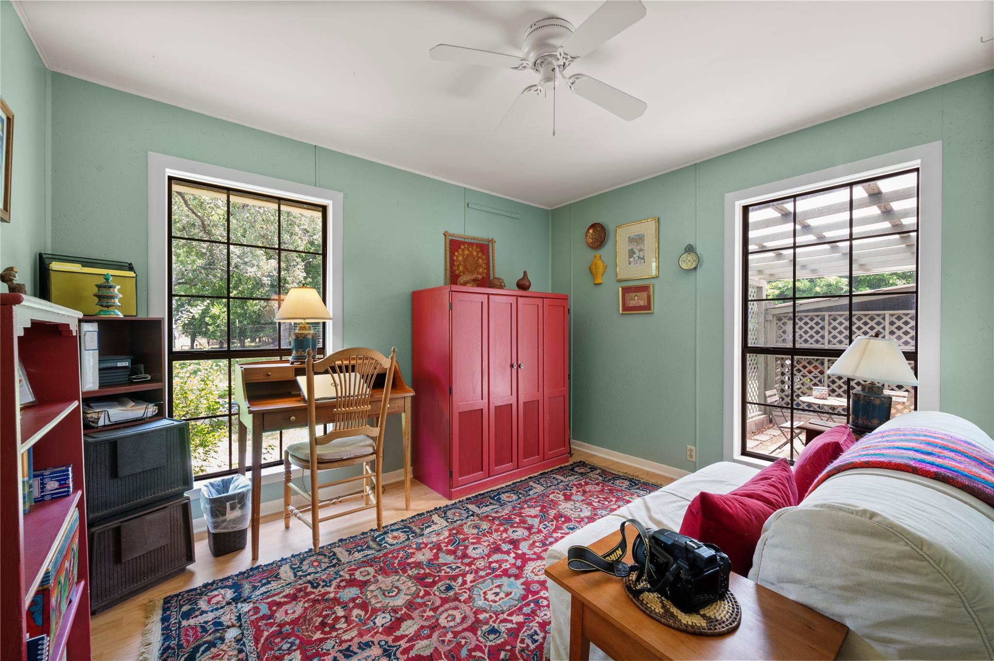 Image 11 of 34 For 10908 Slaughter Creek Dr