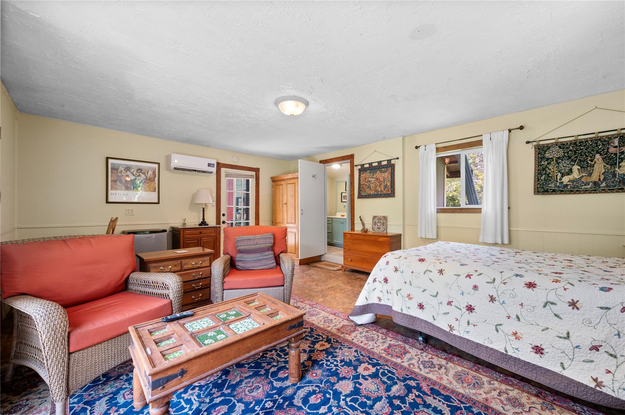 Image 21 of 34 For 10908 Slaughter Creek Dr