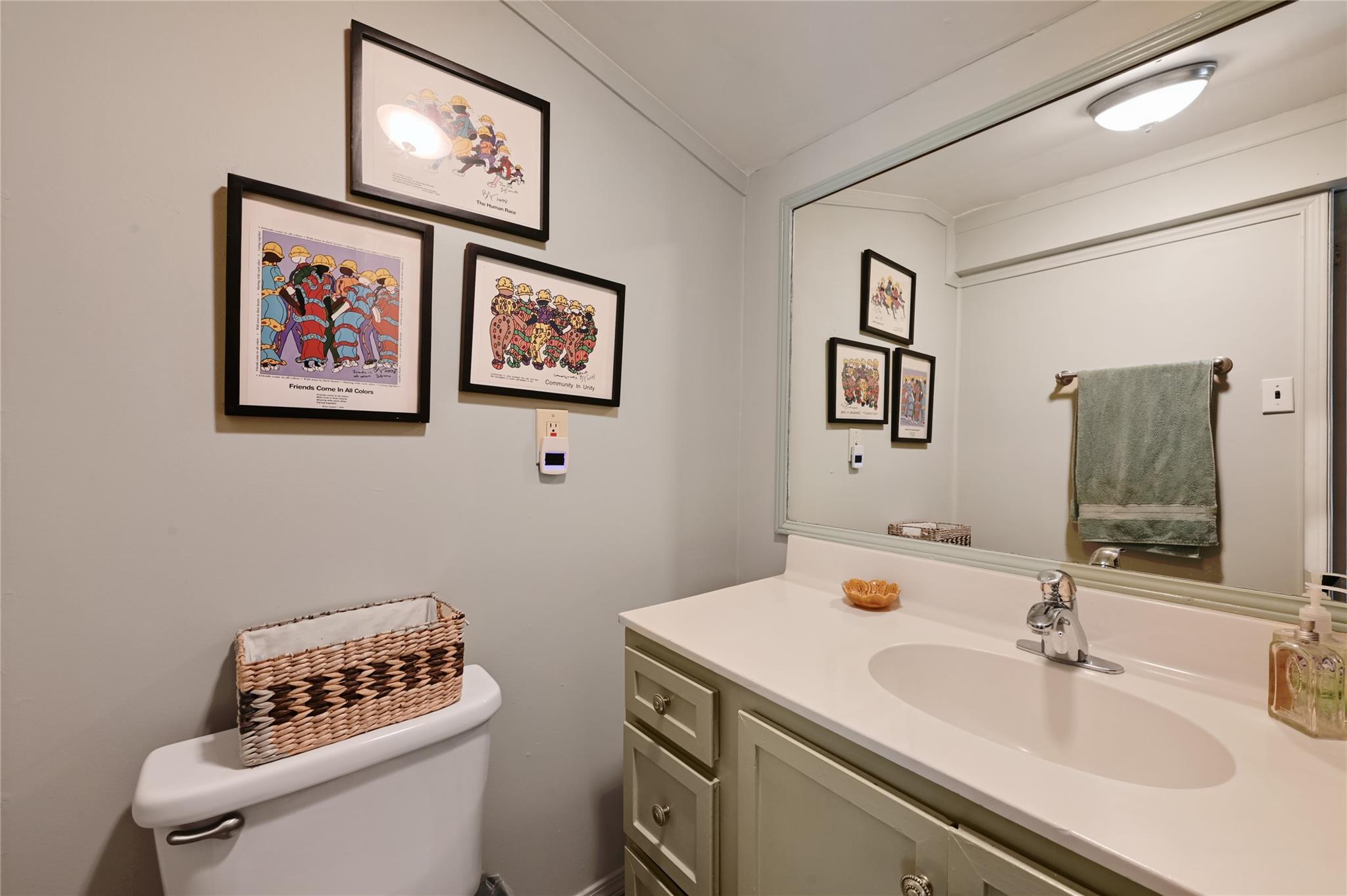 Image 23 of 34 For 10908 Slaughter Creek Dr