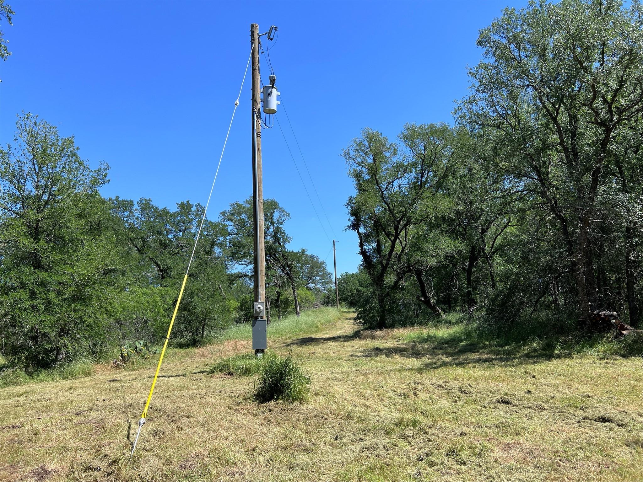 Image 2 of 12 For 408 Miltex Rd