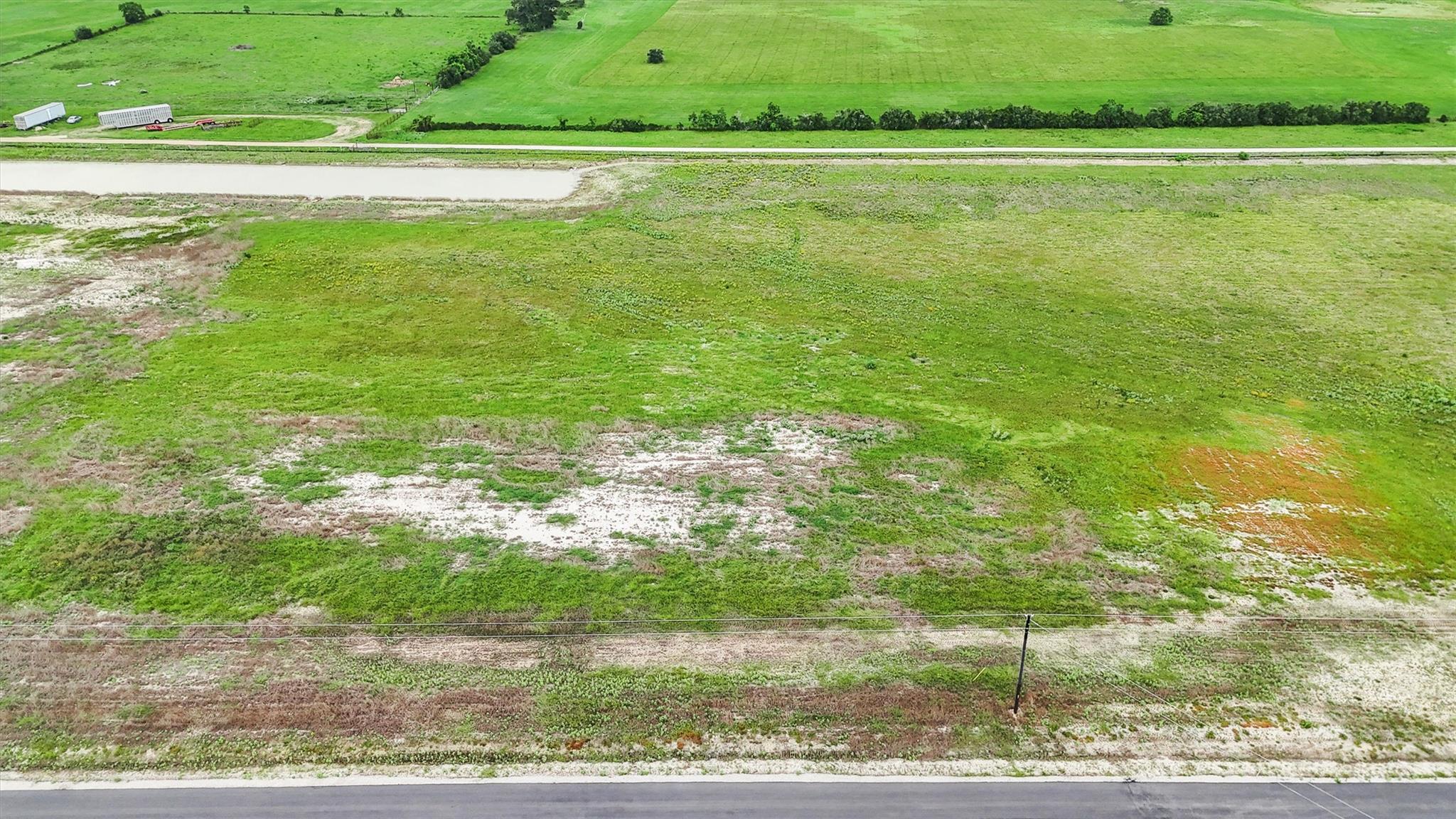 Image 6 of 9 For 1319 Saddleback Dr