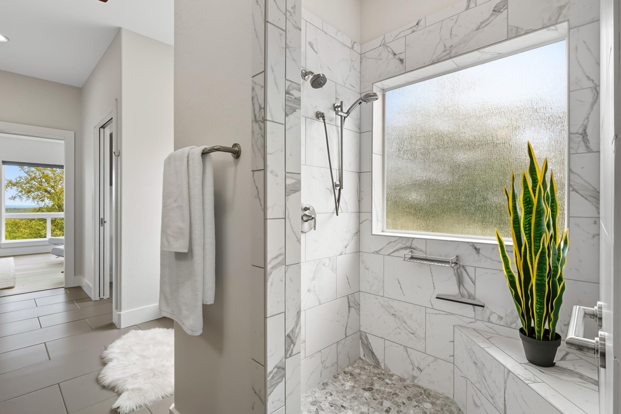 Image 33 of 40 For 128 Skylight Trail Trl