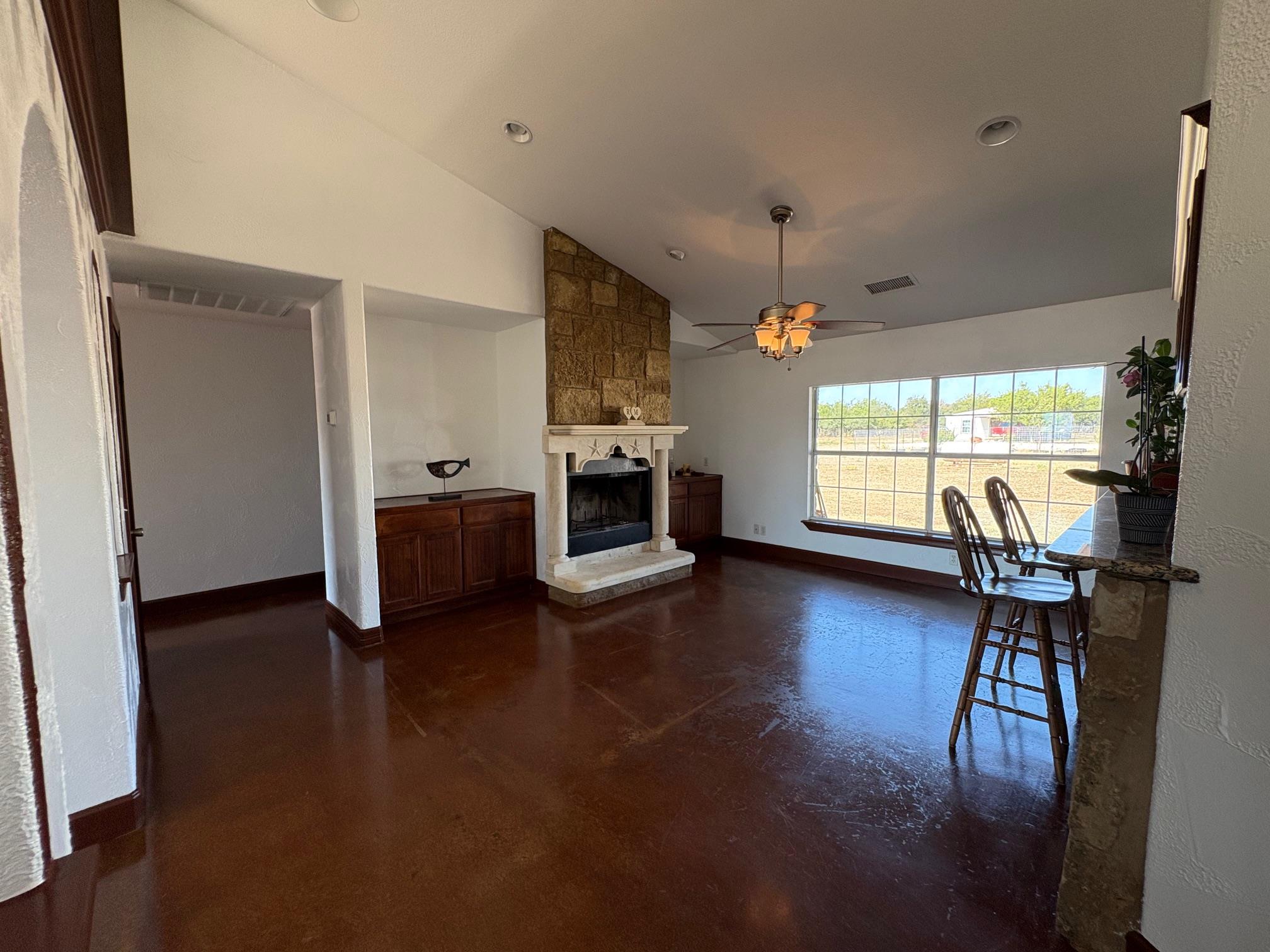 Image 12 of 34 For 10817 County Road 272