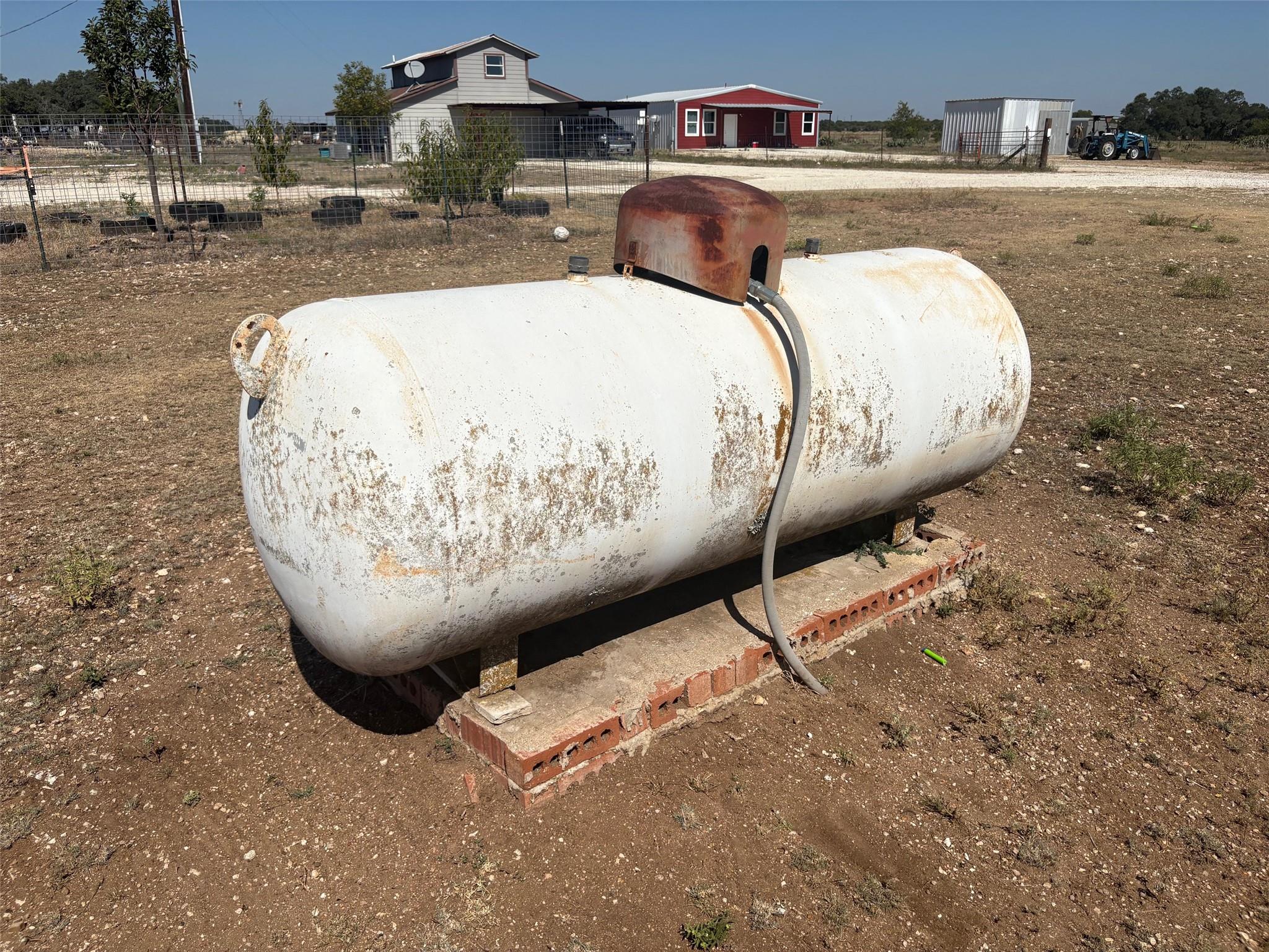 Image 7 of 34 For 10817 County Road 272