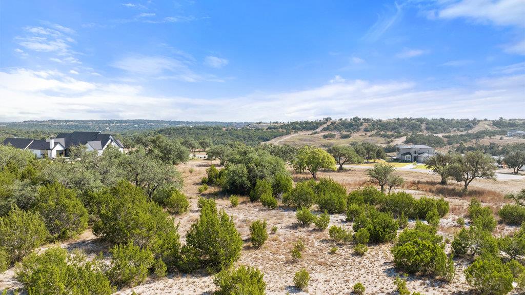 Image 12 of 39 For 2058 Legacy Hills Dr