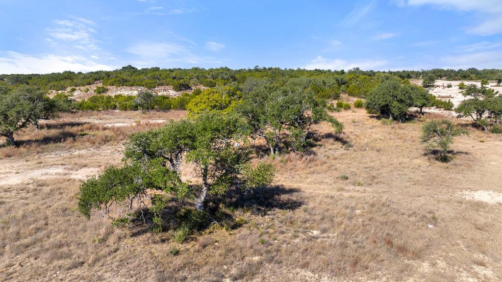 Image 15 of 39 For 2058 Legacy Hills Dr