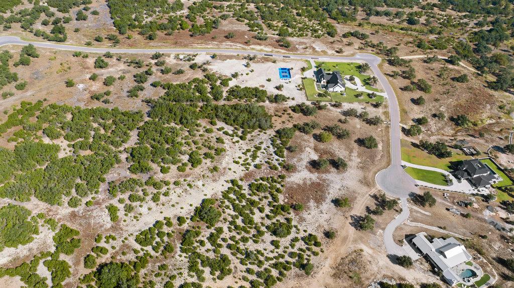 Image 6 of 39 For 2058 Legacy Hills Dr