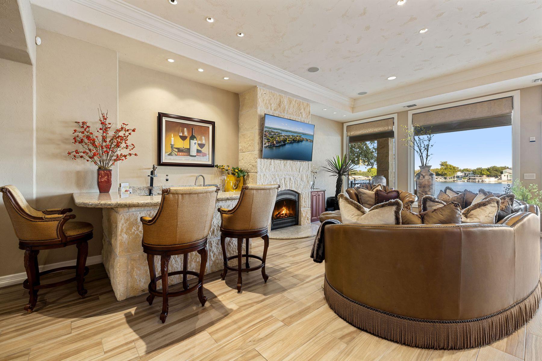 Image 18 of 38 For 101 Matern Ct