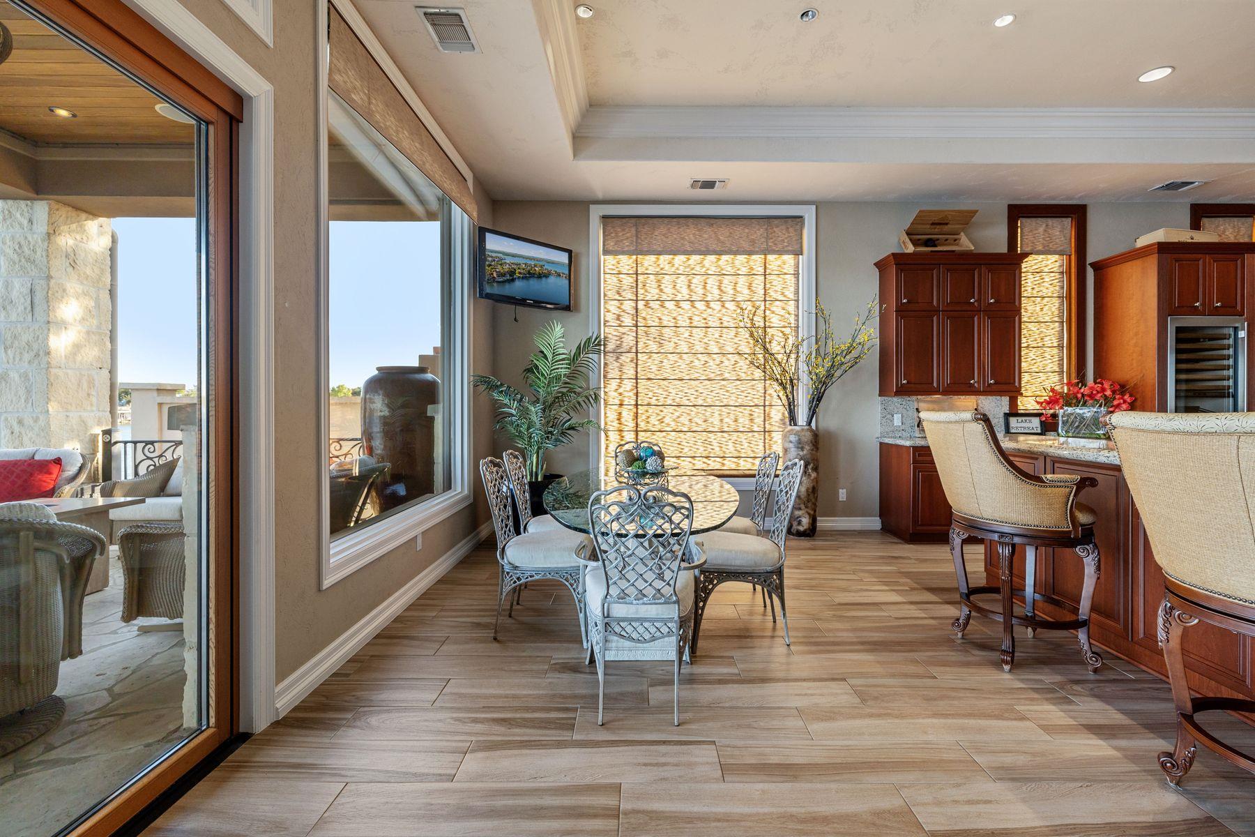 Image 21 of 38 For 101 Matern Ct