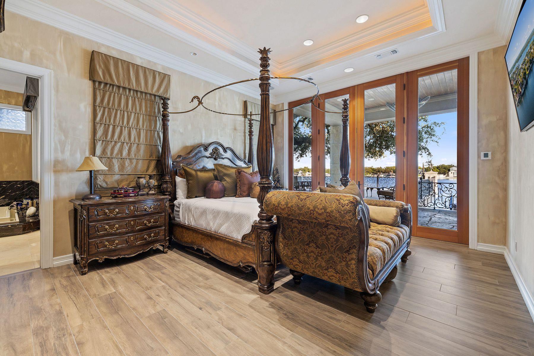 Image 30 of 38 For 101 Matern Ct