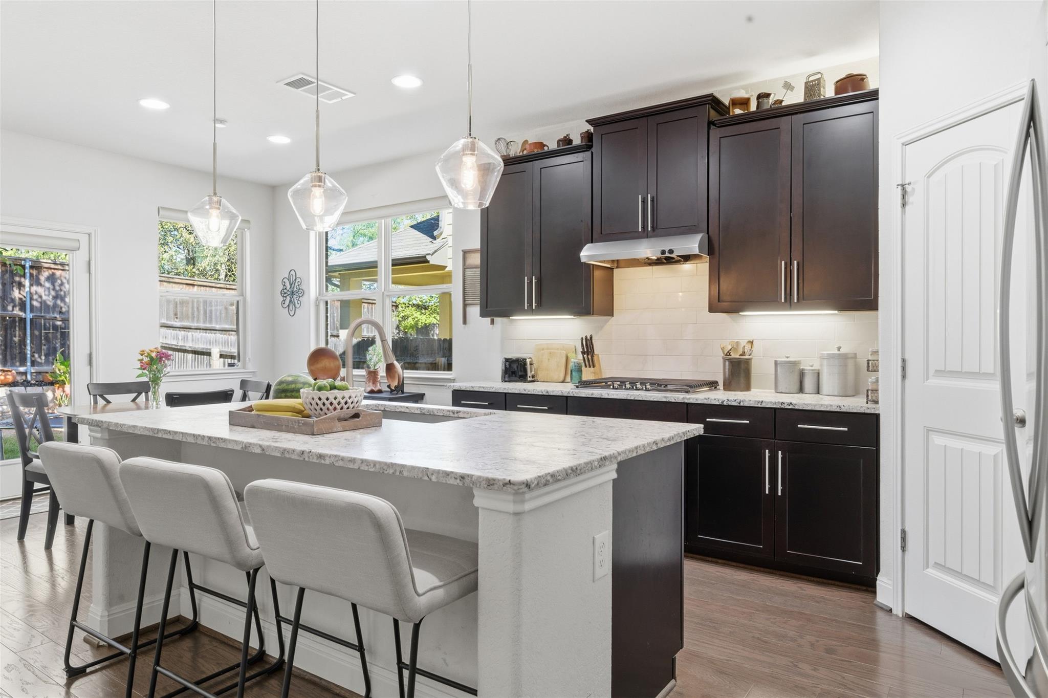 Image 10 of 36 For 10711 Ysamy Way