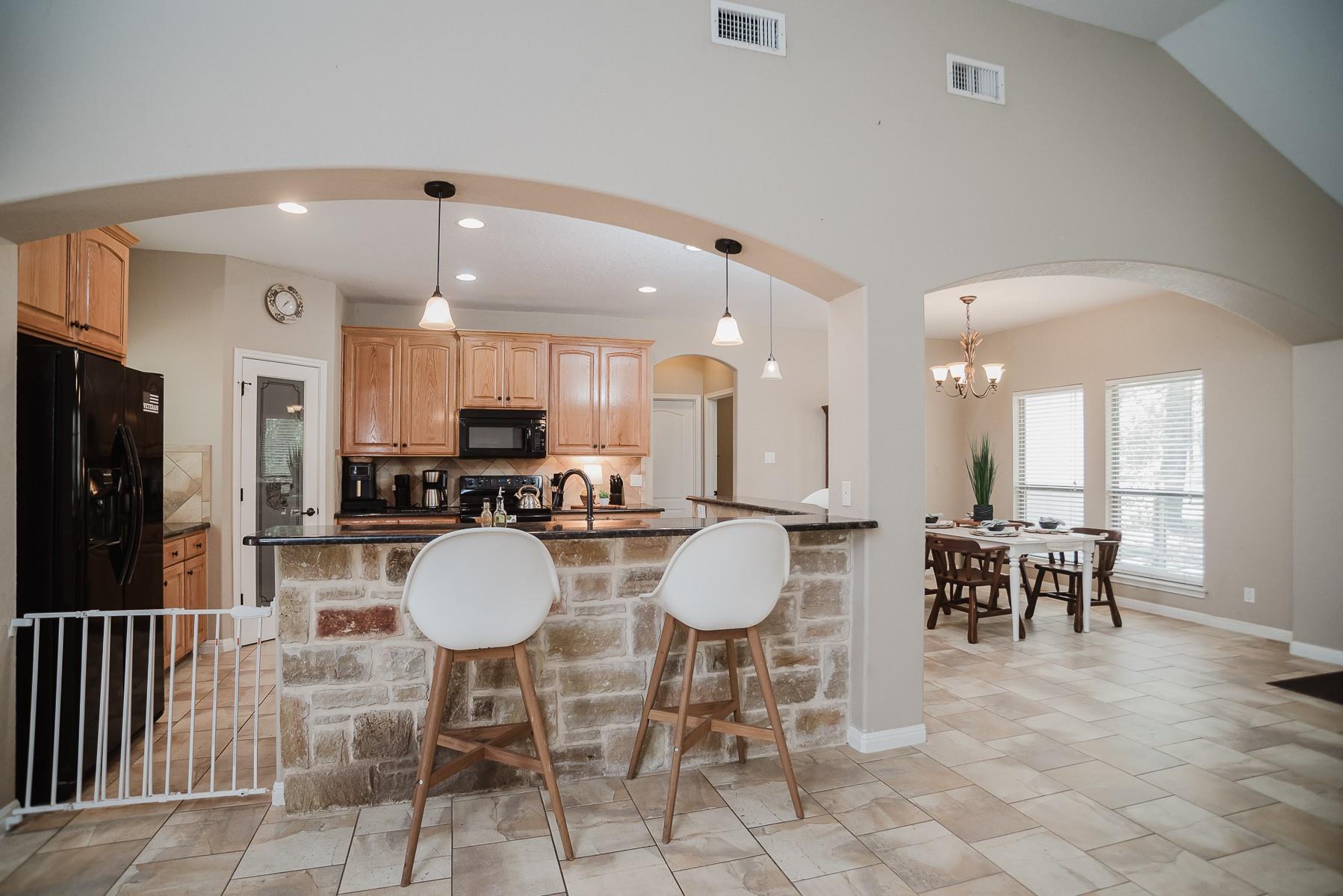 Image 16 of 40 For 205 Sendera Xing