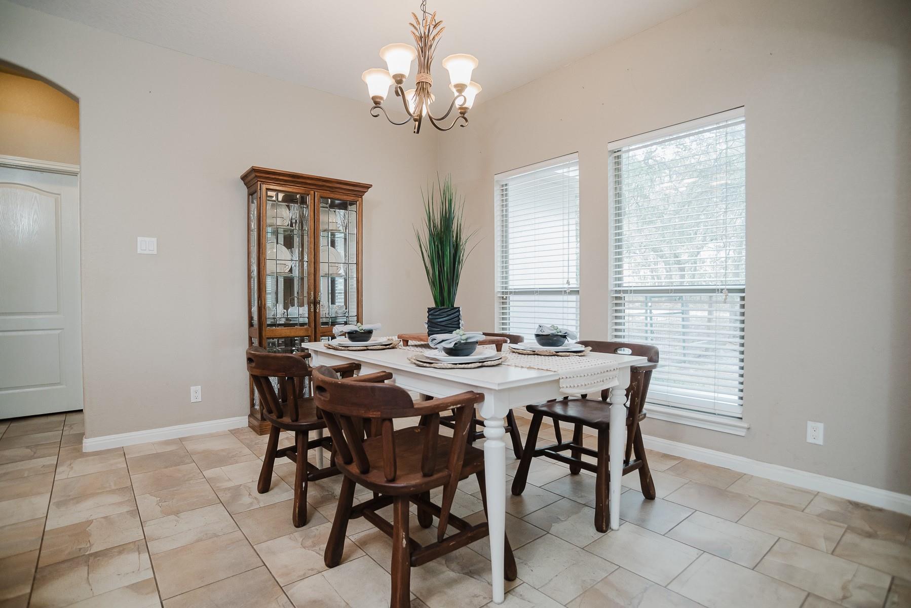 Image 17 of 40 For 205 Sendera Xing