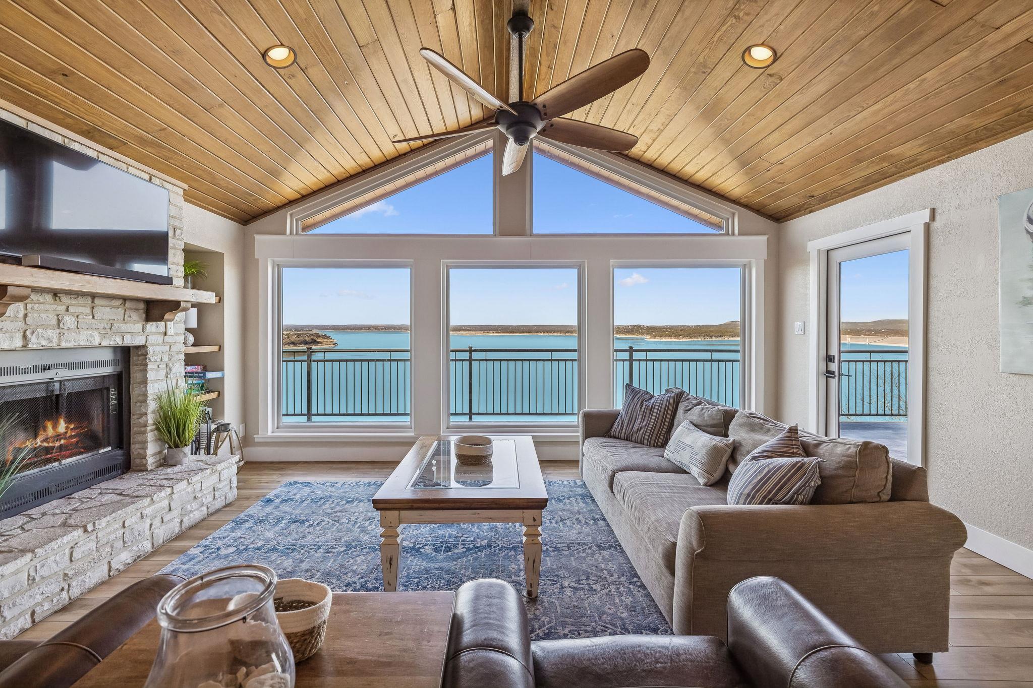 Image 12 of 37 For 1335 Larson Dr