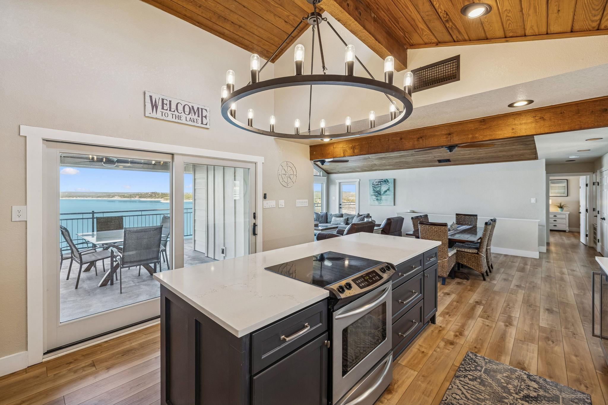 Image 9 of 37 For 1335 Larson Dr