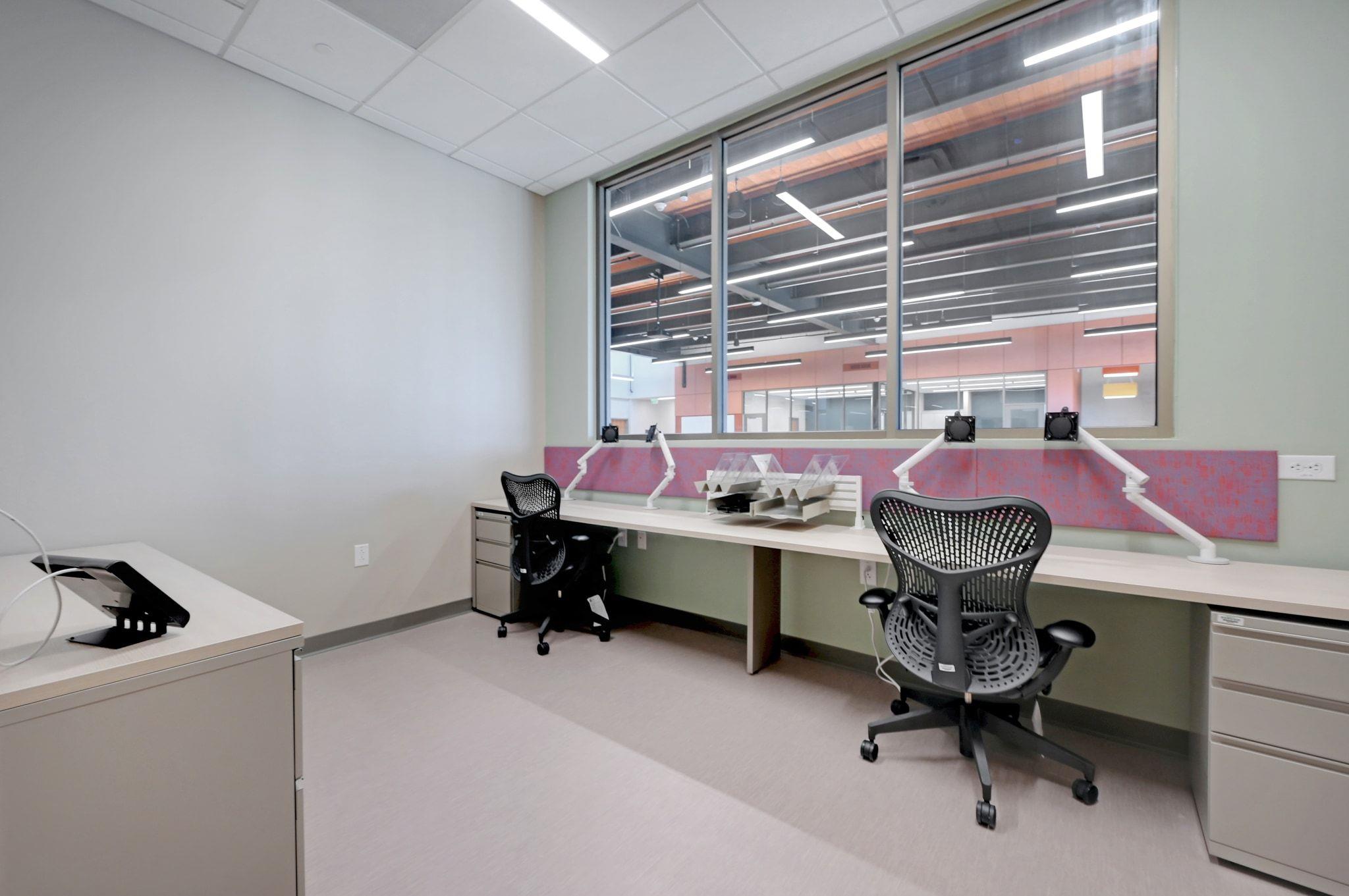 Image 17 of 40 For 3610 And 3626 West Ave