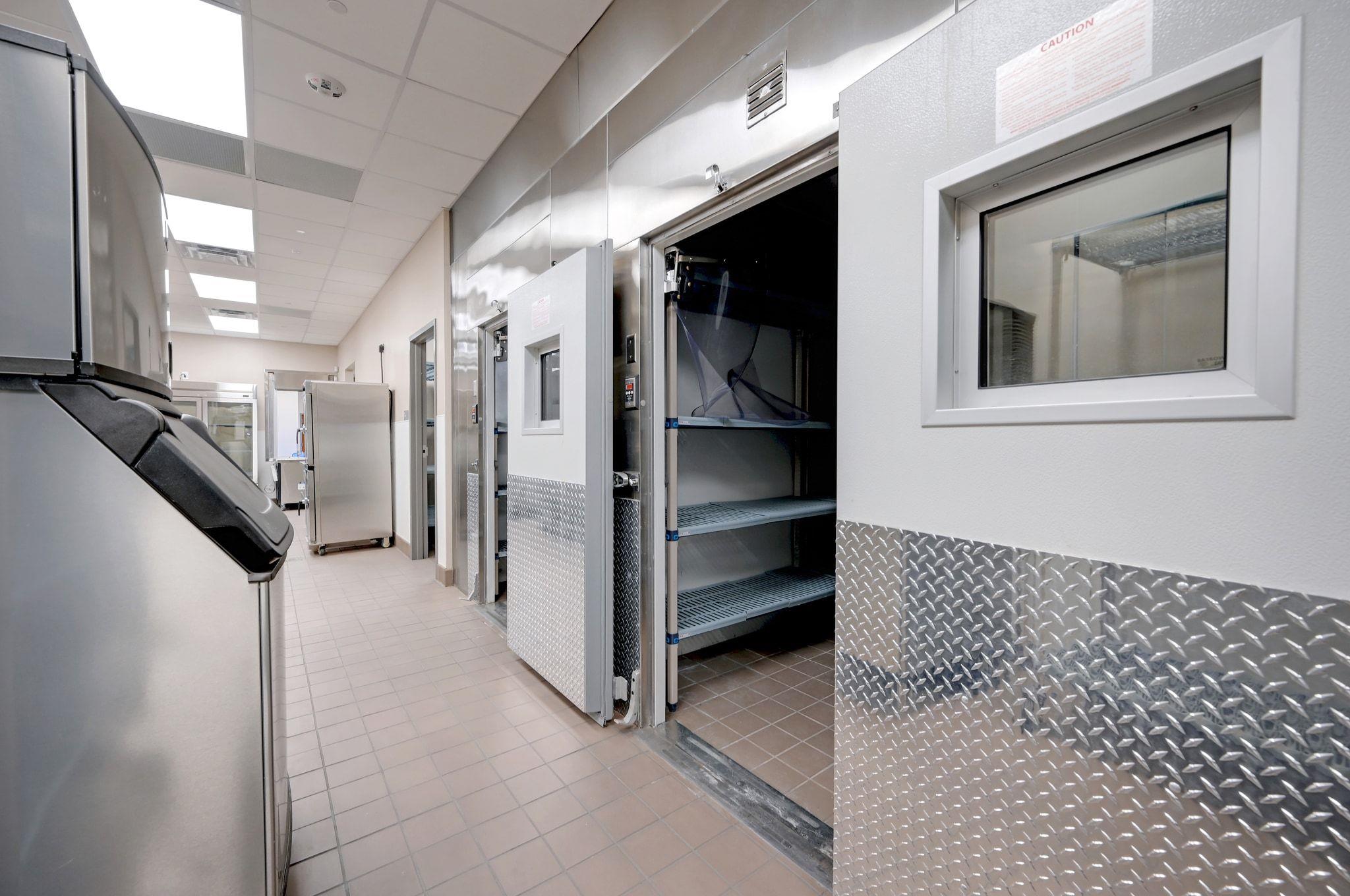 Image 18 of 40 For 3610 And 3626 West Ave