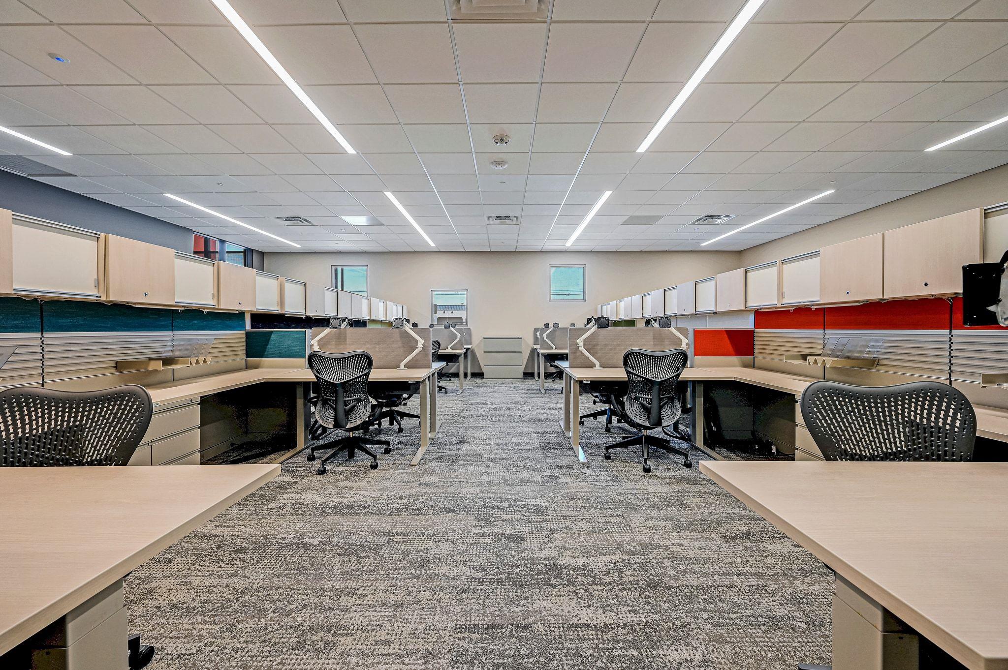 Image 31 of 40 For 3610 And 3626 West Ave