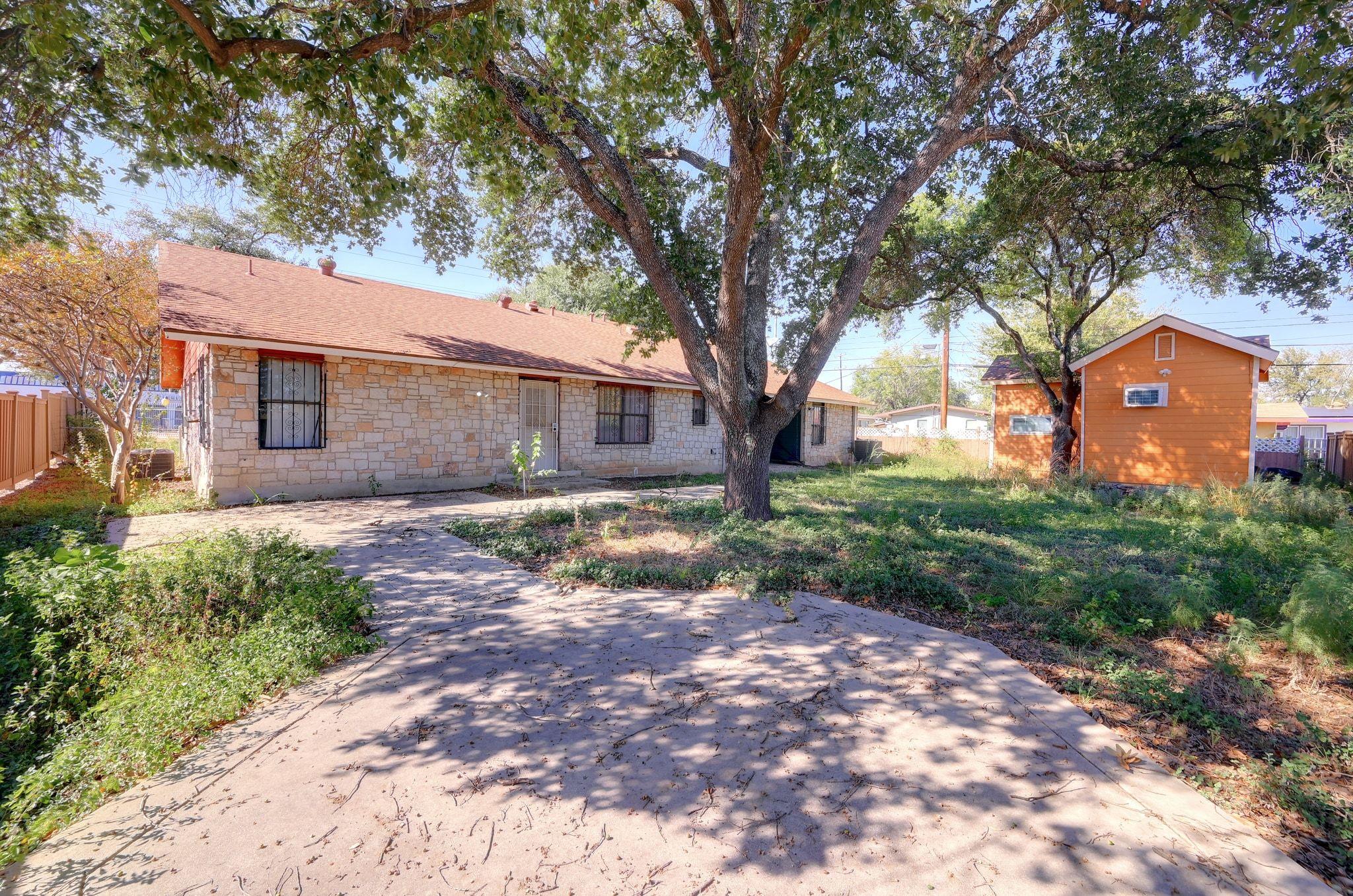 Image 39 of 40 For 3610 And 3626 West Ave