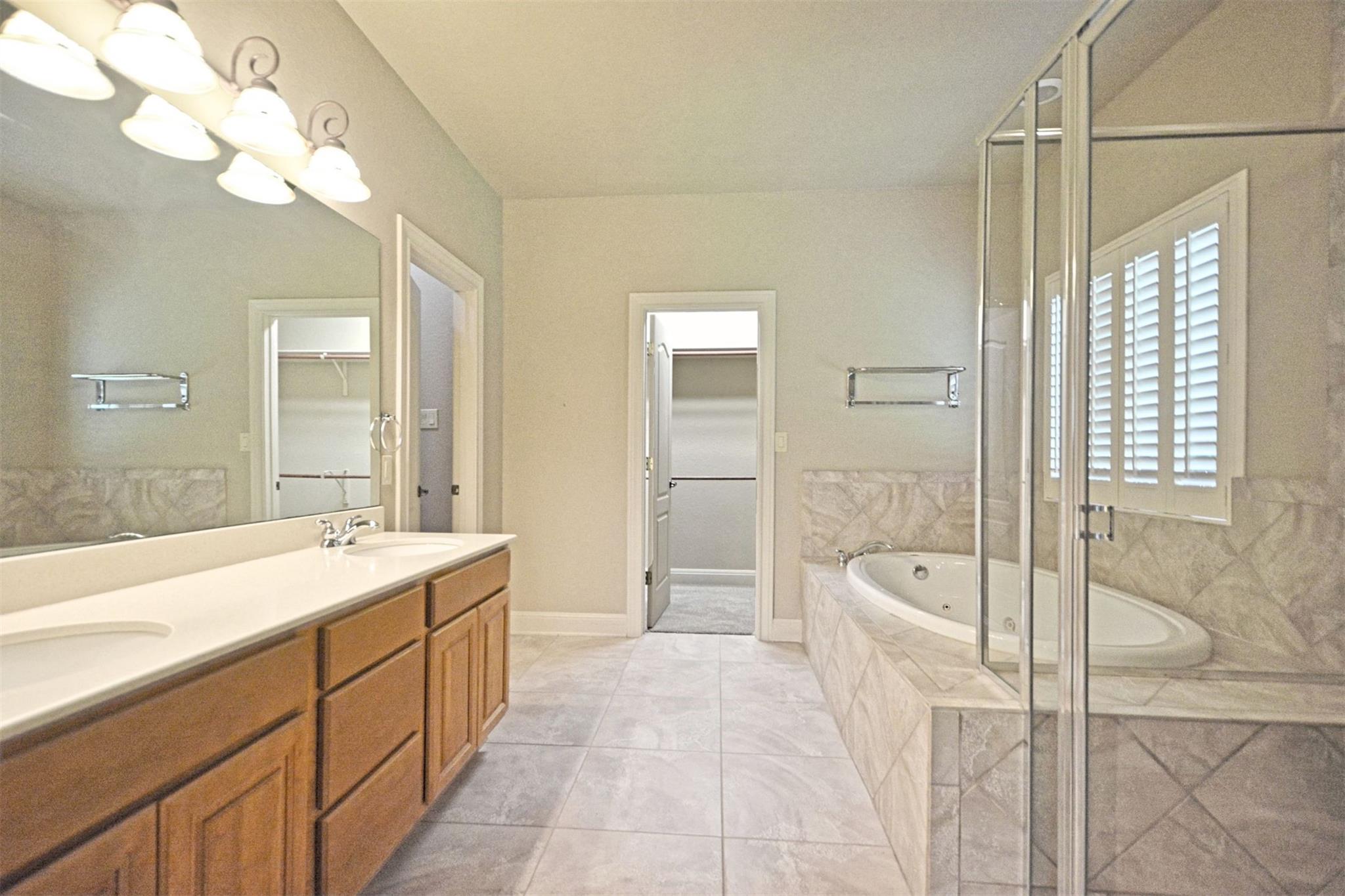 Image 34 of 40 For 854 Santa Cruz