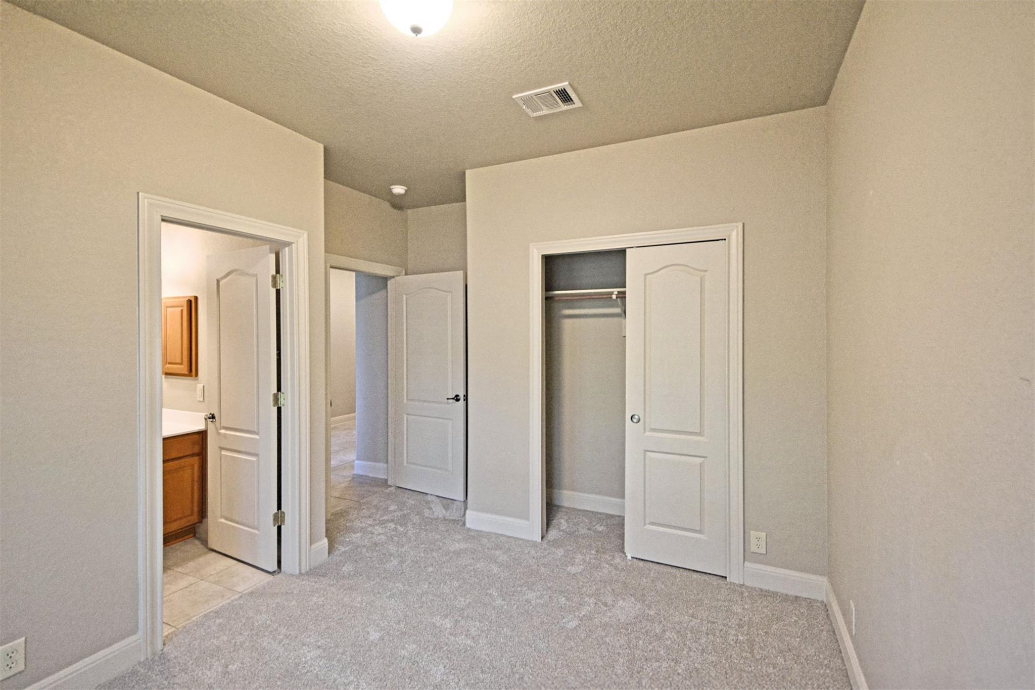 Image 4 of 40 For 854 Santa Cruz